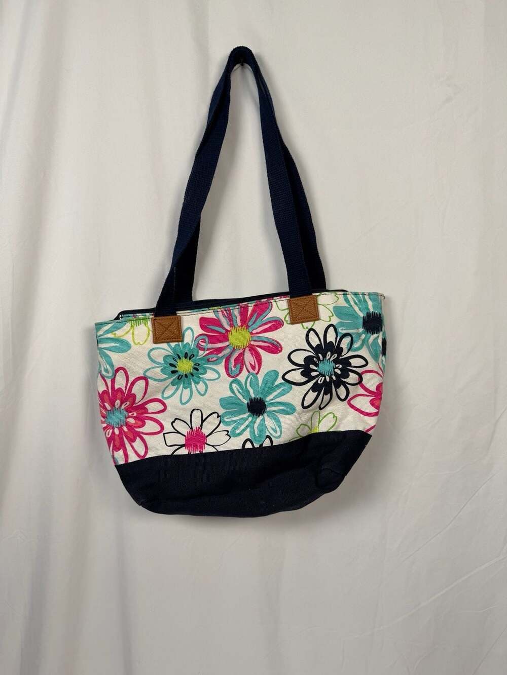 Thirty-One Floral Zippered Tote Bag White Navy Blue Colorful Flowers